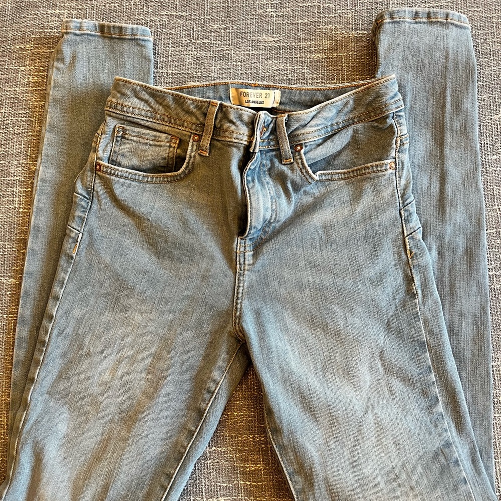 Women’s Forever 21 Skinny Jeans sz 25, inseam 29